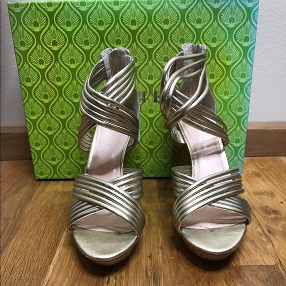 Gianni Bini Gold Heels - Picture 3 of 3